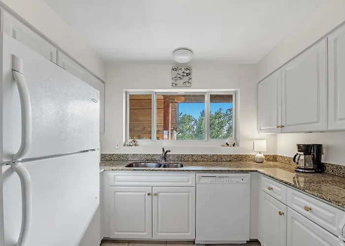 Needle Rush Point Unit E32 Holiday home